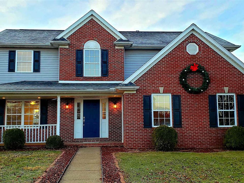 1st image of 217 Fairfax Dr
