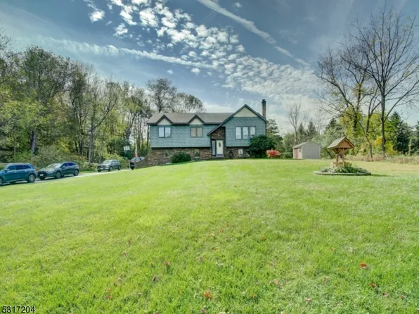 12 Berry Rd, Wantage Twp., NJ 07461