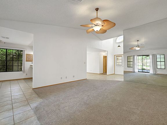 3rd image of 5240 Las Cruces Dr