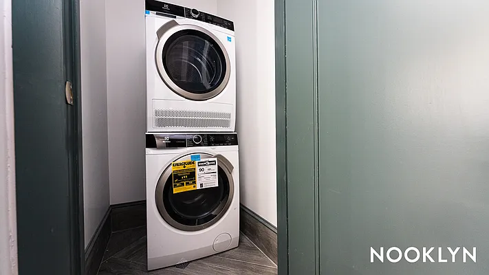 Rented by Nooklyn NYC LLC | media 34