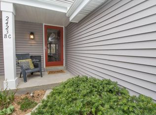 2423 Willowood Dr, Waukesha, WI 53188