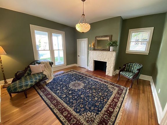 4th image of 643 E 11th Ave
