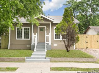142 Monroe St, San Antonio, TX 78210