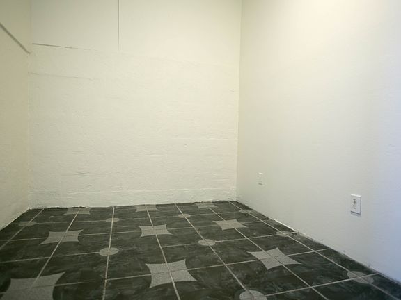 5th image of 14307 Foothill Blvd Unit C8