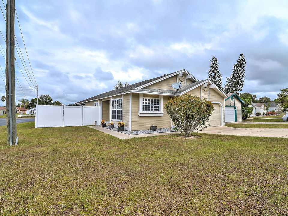 1st image of 100 Winterglen Dr