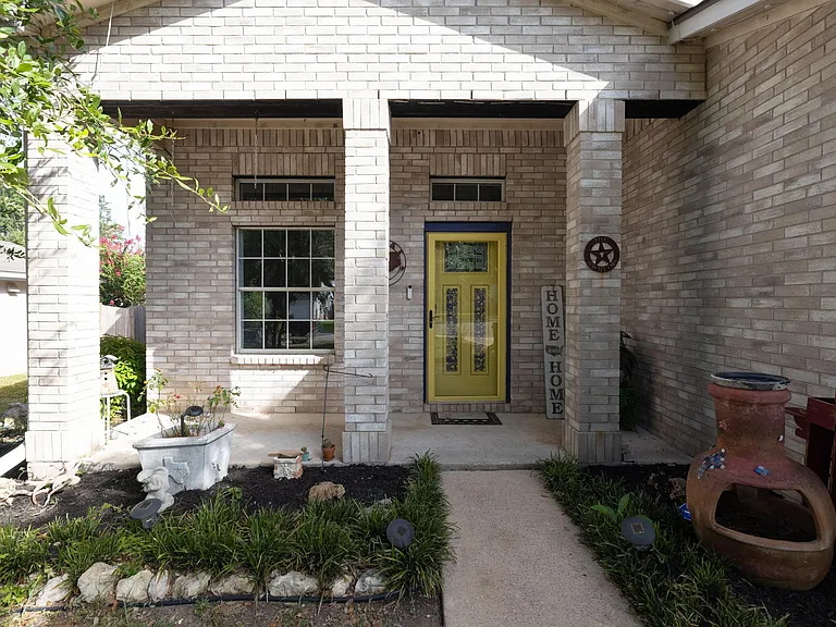 104 Grant Ct — Photo 9
