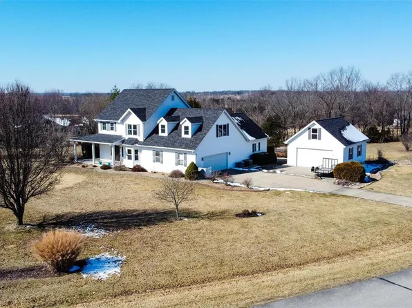 25 Queen Rebecca Way, Moscow Mills, MO 63362