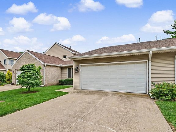 4th image of 2911 Sierra Dr #2911