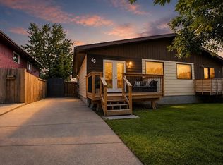 63 N Mackenzie Cres, Red Deer, AB T4R1R6