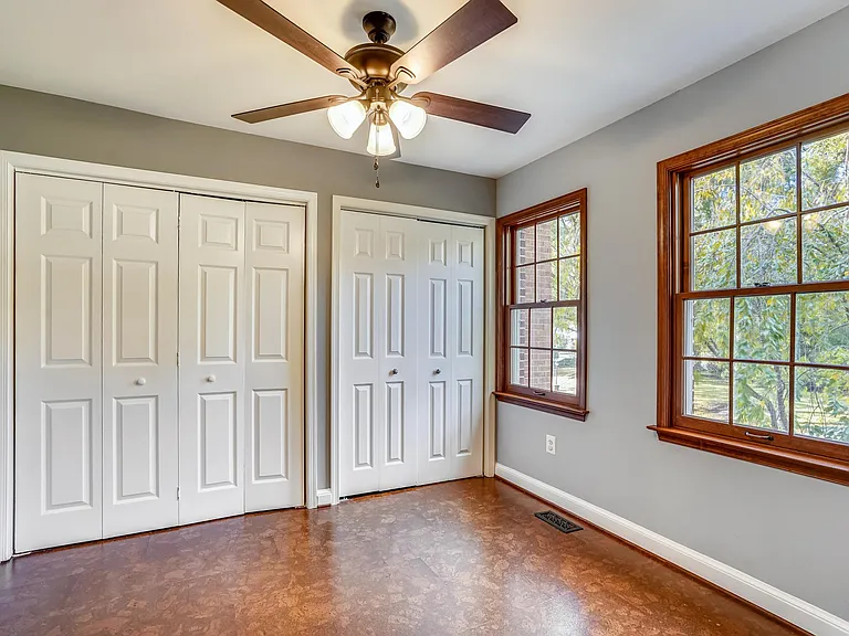 3711 Jenny Lynne Ln — Photo 27