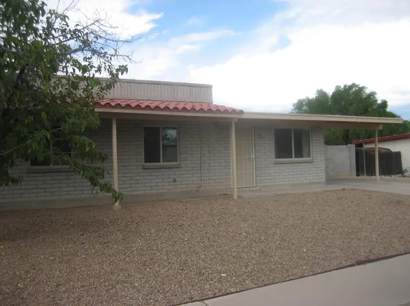 7351 E Desert Palm Dr, Tucson, AZ 85730