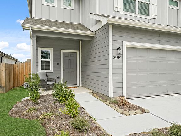3rd image of 26235 Arrowleaf Dr