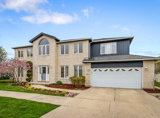 5524 W 108th Pl, Oak Lawn, IL 60453