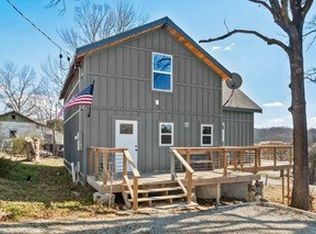 101 Broadview Rd, Sulphur Springs, AR 72768