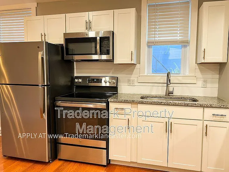 28 N State St #2 — Photo 8