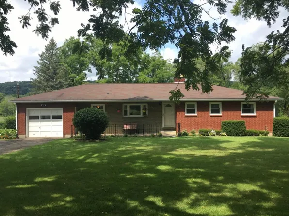 1471 Marshland Rd, Apalachin, NY 13732