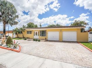 1160 W 54th St, Hialeah, FL 33012