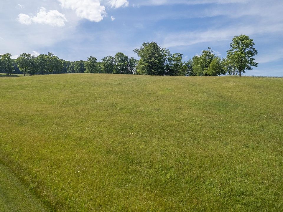 1st image of Monarch Ln