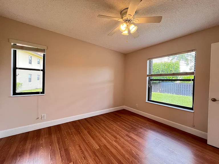 21890 Lake Forest Cir #101 — Photo 26
