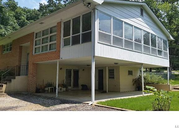 2nd image of 1911 Lone Wolf Dr #&-1913