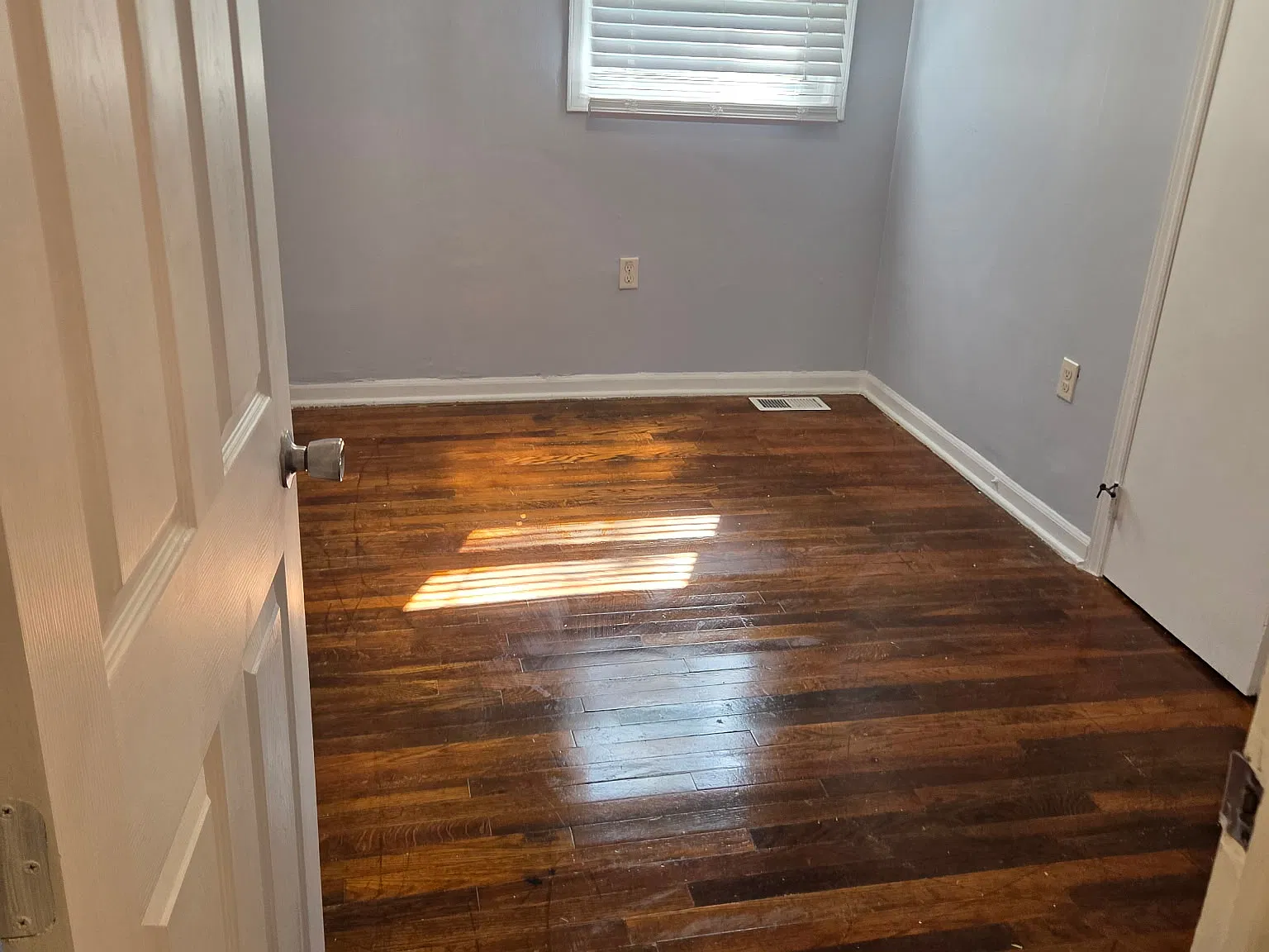 3 bed, 800 sqft, $1,450 — Photo 4