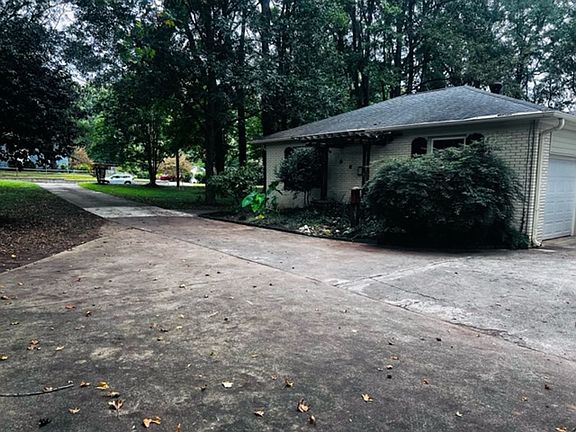 2nd image of 1206 Rama Rd