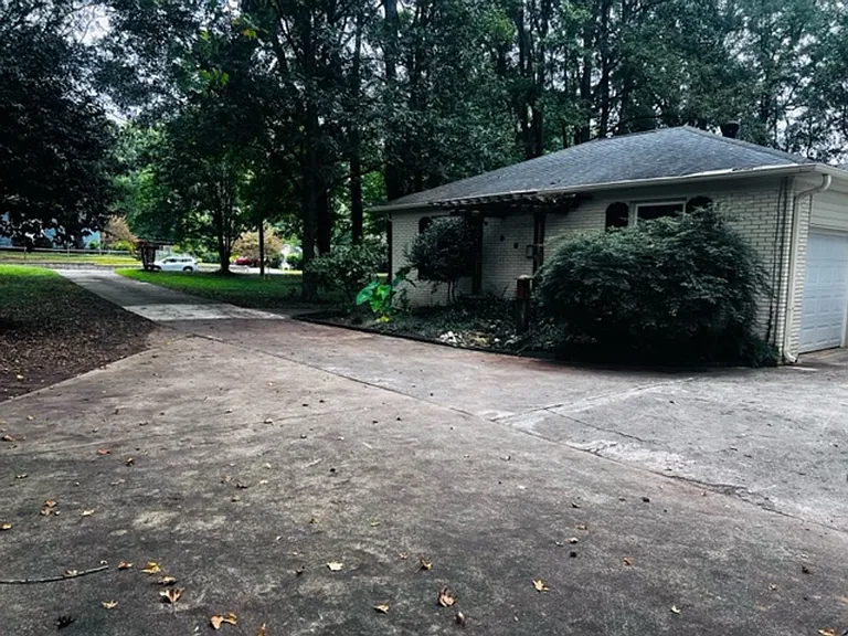 1206 Rama Rd — Photo 2
