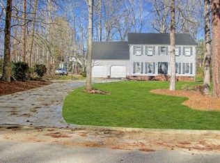 113 Runnymeade Ct, Greenwood, SC 29649