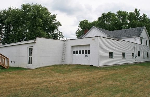 4th image of 10406 Woodland Dr