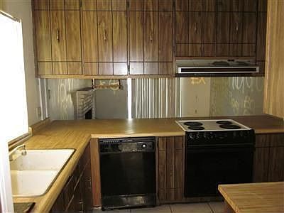 4th image of 7635 Tierra Lawn Ct