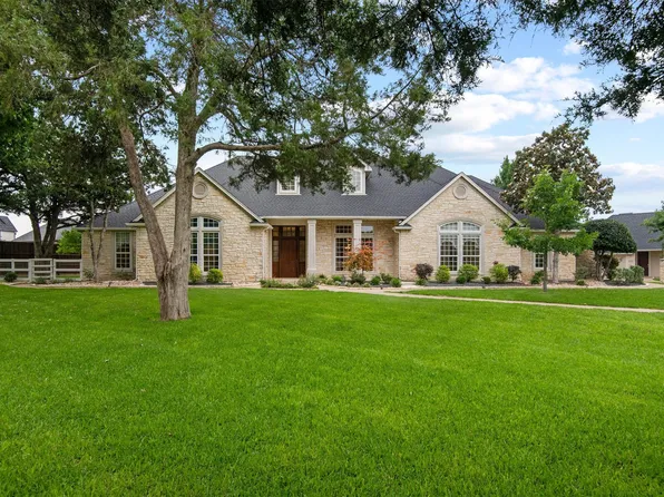2202 Somerset, Midlothian, TX 76065