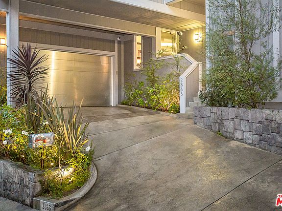2nd image of 2866 Westshire Dr