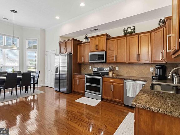 2nd image of 2162 Nichols Valley Dr