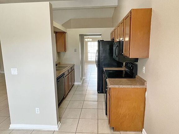 3rd image of 2835 E Safeshelter Dr