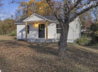 125 Circle Dr, Greer, SC 29650