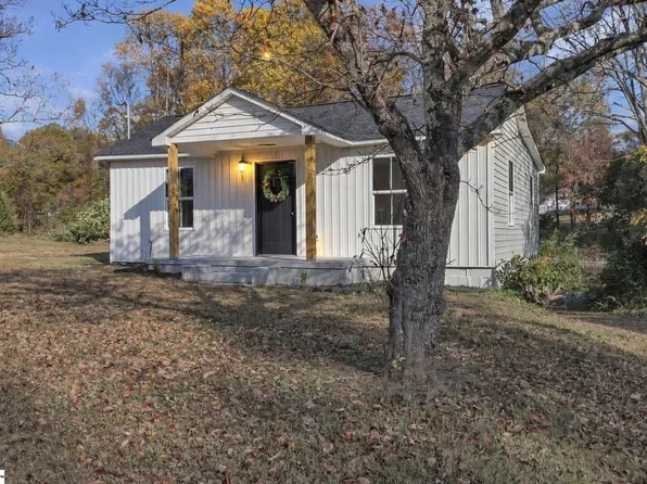 125 Circle Dr, Greer, SC 29650