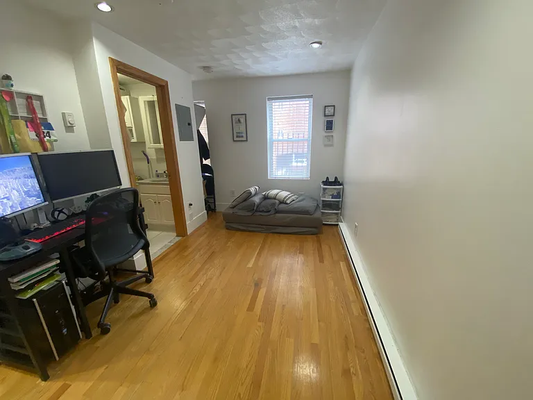 20 Hanover Ave #5 — Photo 18