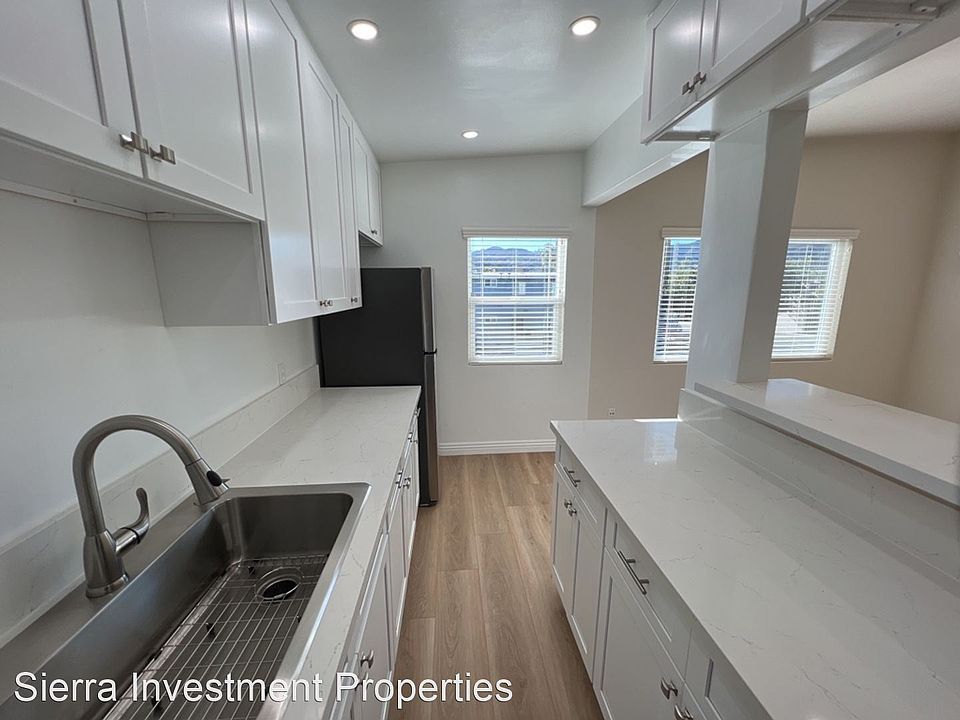 1st image of 441 W Spazier Ave APT D