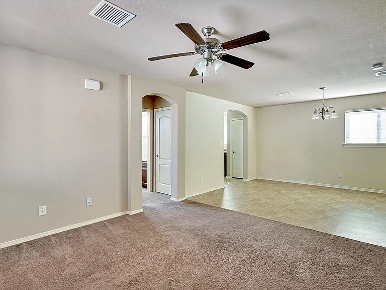 14302 Gil Reyes Dr #B — Photo 5