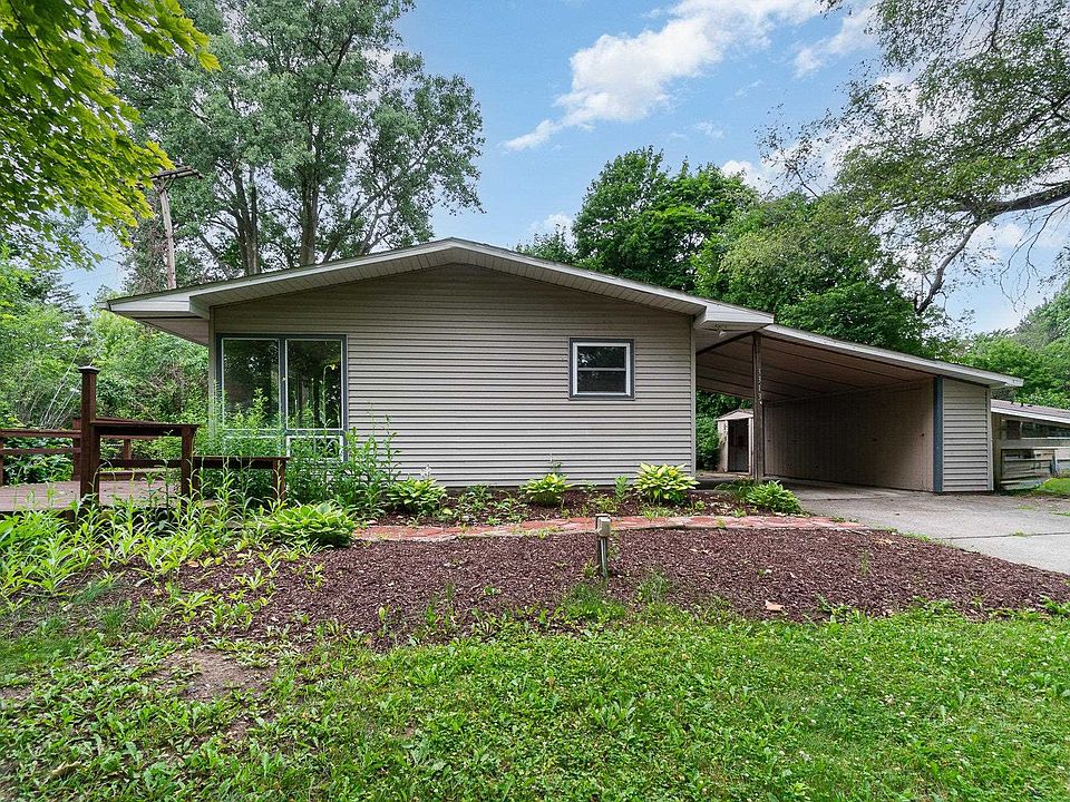 1st image of 3313 Kentwood Dr