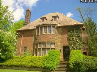 10000 Snow Rd, Parma, OH 44130