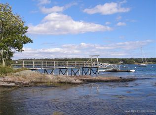 5 Bens Landing Rd, Boothbay, ME 04537