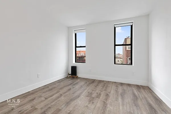 Rented by MNS | media 15