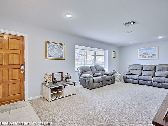 3rd image of 7516 Rolling Hills Rd