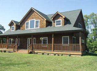 7800 Halstead Dr, Mound, MN 55364