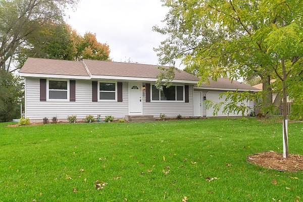 2224 - Front of Home_03012017