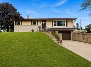 303 S 16th Ave, West Bend, WI 53095