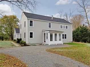 98 Cole St, Jamestown, RI 02835