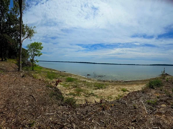 1981 Underwood Dr, Quinlan, TX 75474