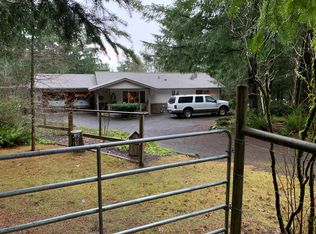 185 Tamaracks Dr, Onalaska, WA 98570